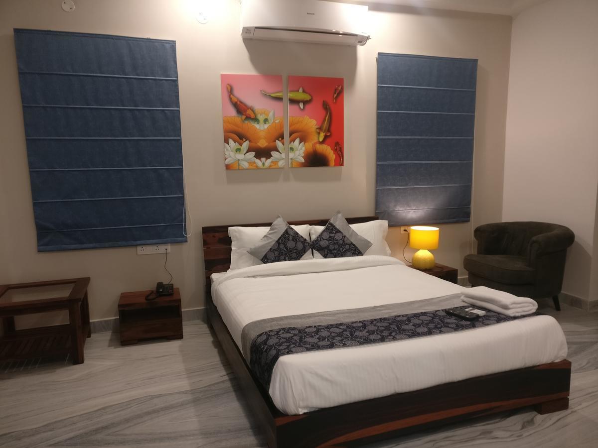Misty Lake Guest House Hyderabad Exterior photo