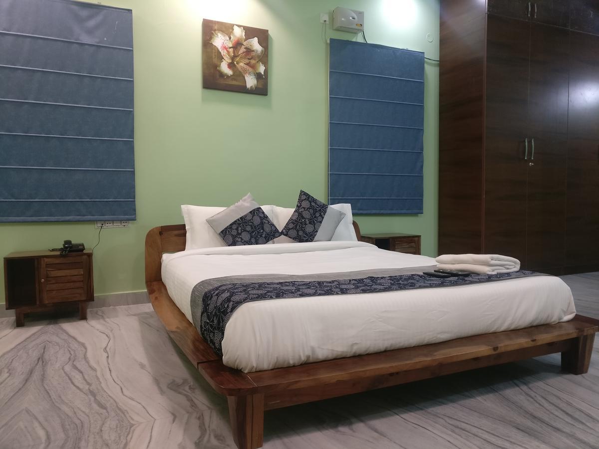 Misty Lake Guest House Hyderabad Exterior photo