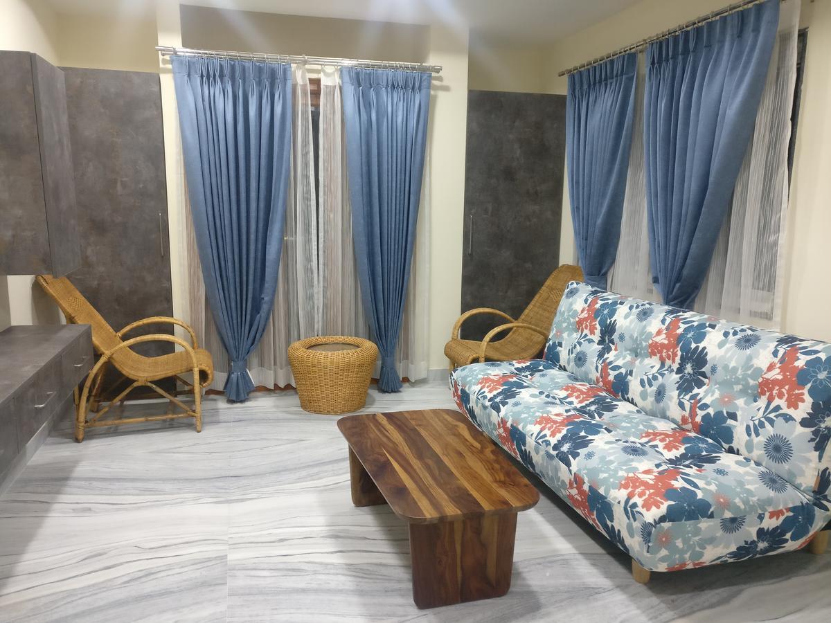 Misty Lake Guest House Hyderabad Exterior photo