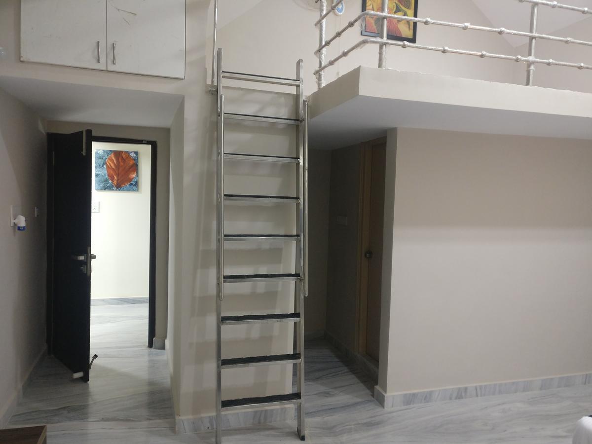 Misty Lake Guest House Hyderabad Exterior photo