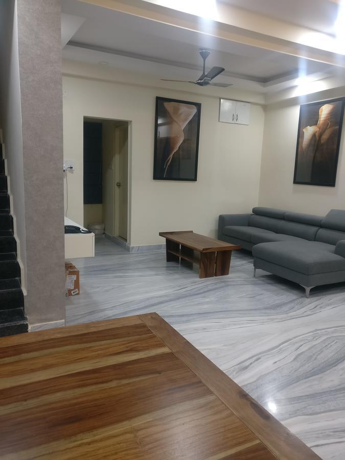 Misty Lake Guest House Hyderabad Exterior photo